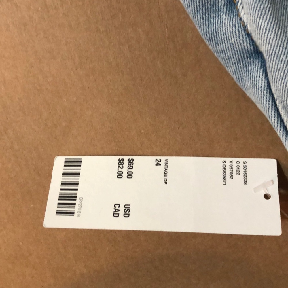 Urban Outfitters High Rise Mon Jeans. - Picture 3 of 5